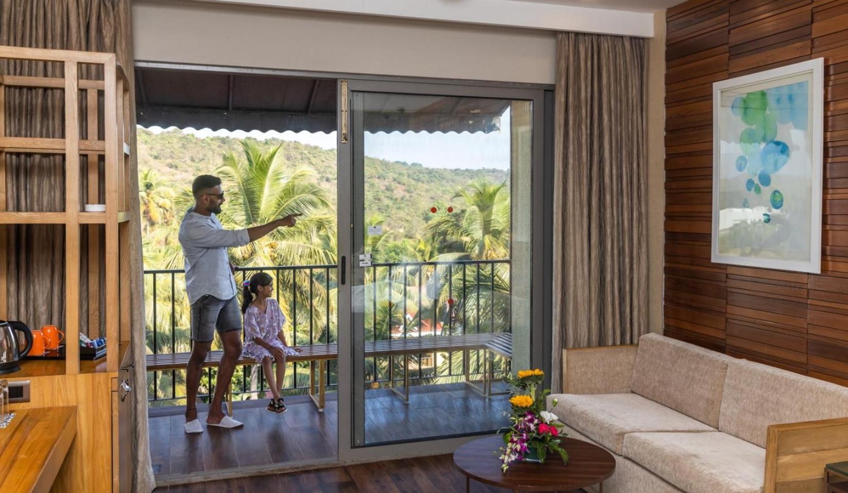 Novotel Goa Candolim Exterior photo A view of the resort